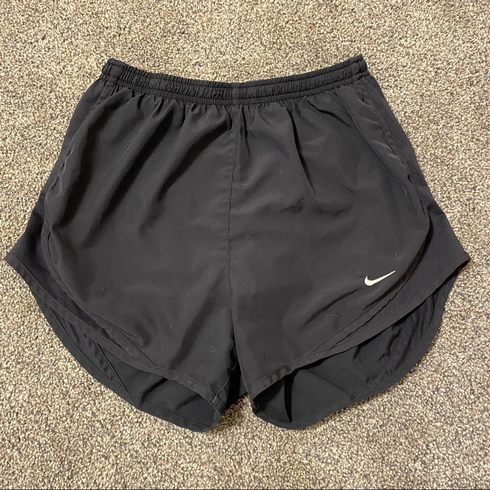 NIKE Shorts Black - Picture 2 of 4
